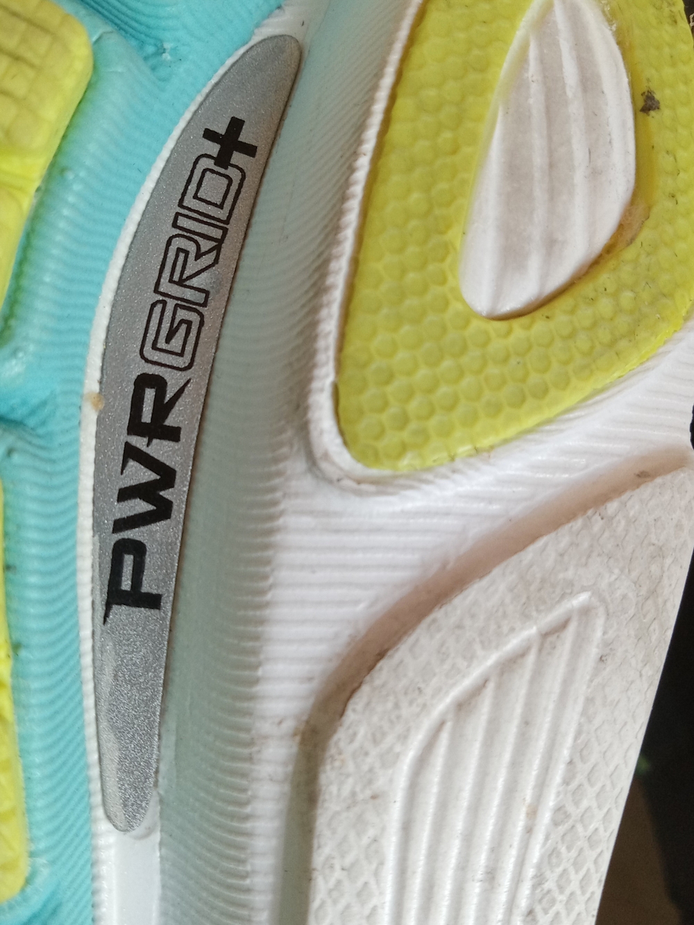 Saucony Women's ISO Series Running Sneakers - Picture 6 of 8